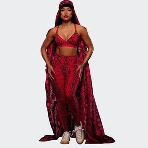 IVY PARK x IVY HEART Collection snakeskin print leggings